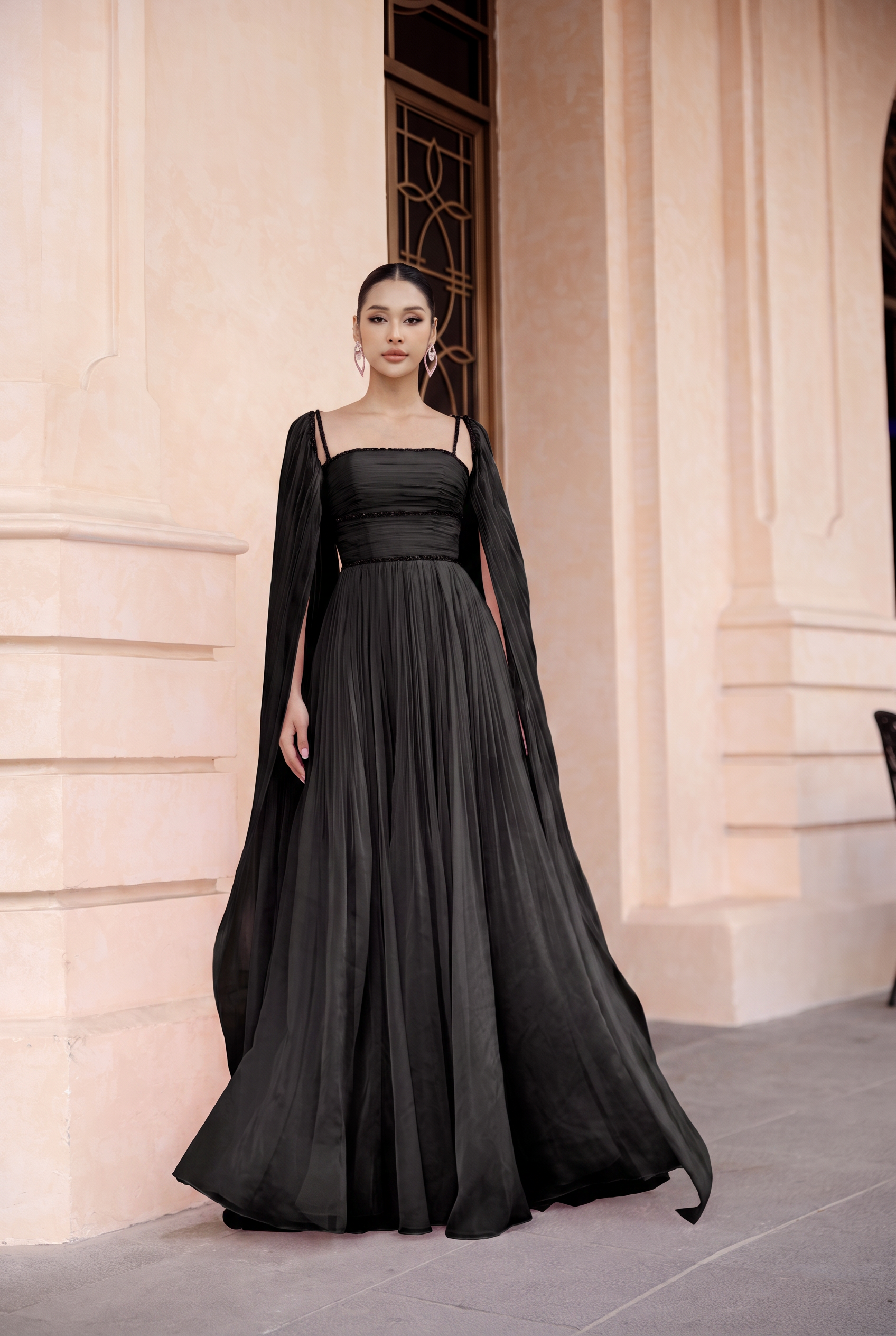 Esperanza silk pleated dress