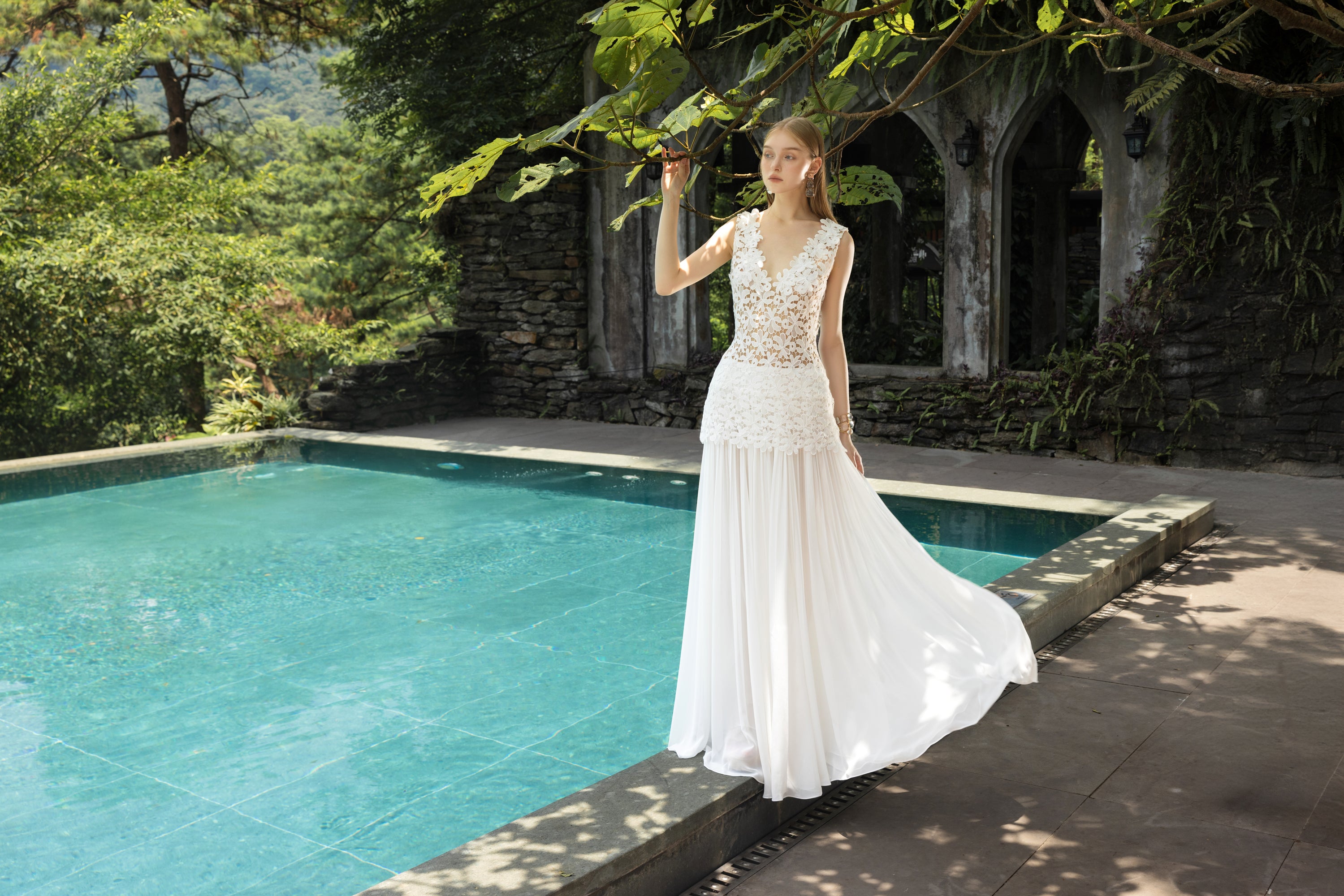 Gabriella floral lace mixed chiffon dress