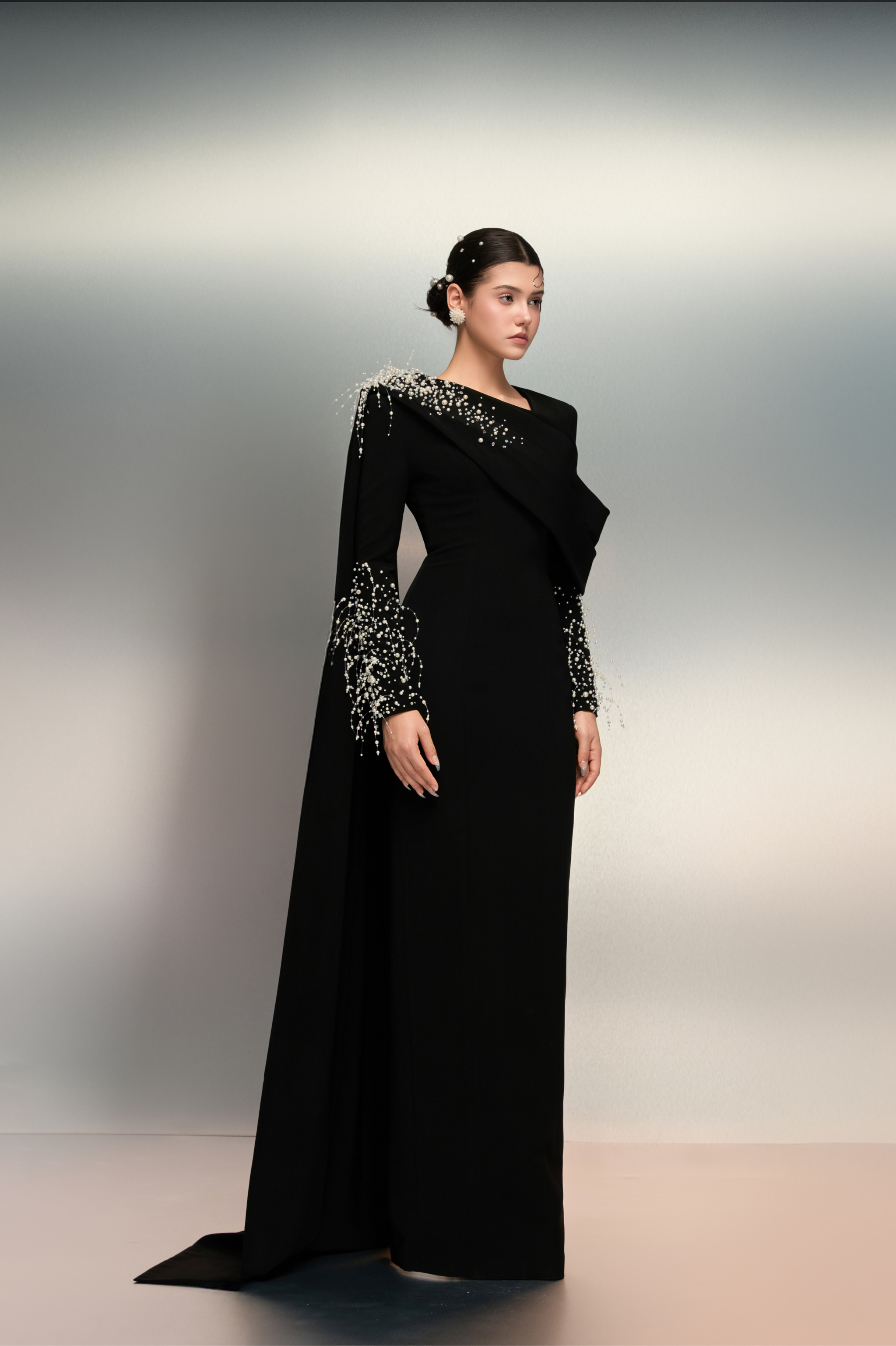 Amna crepe dress
