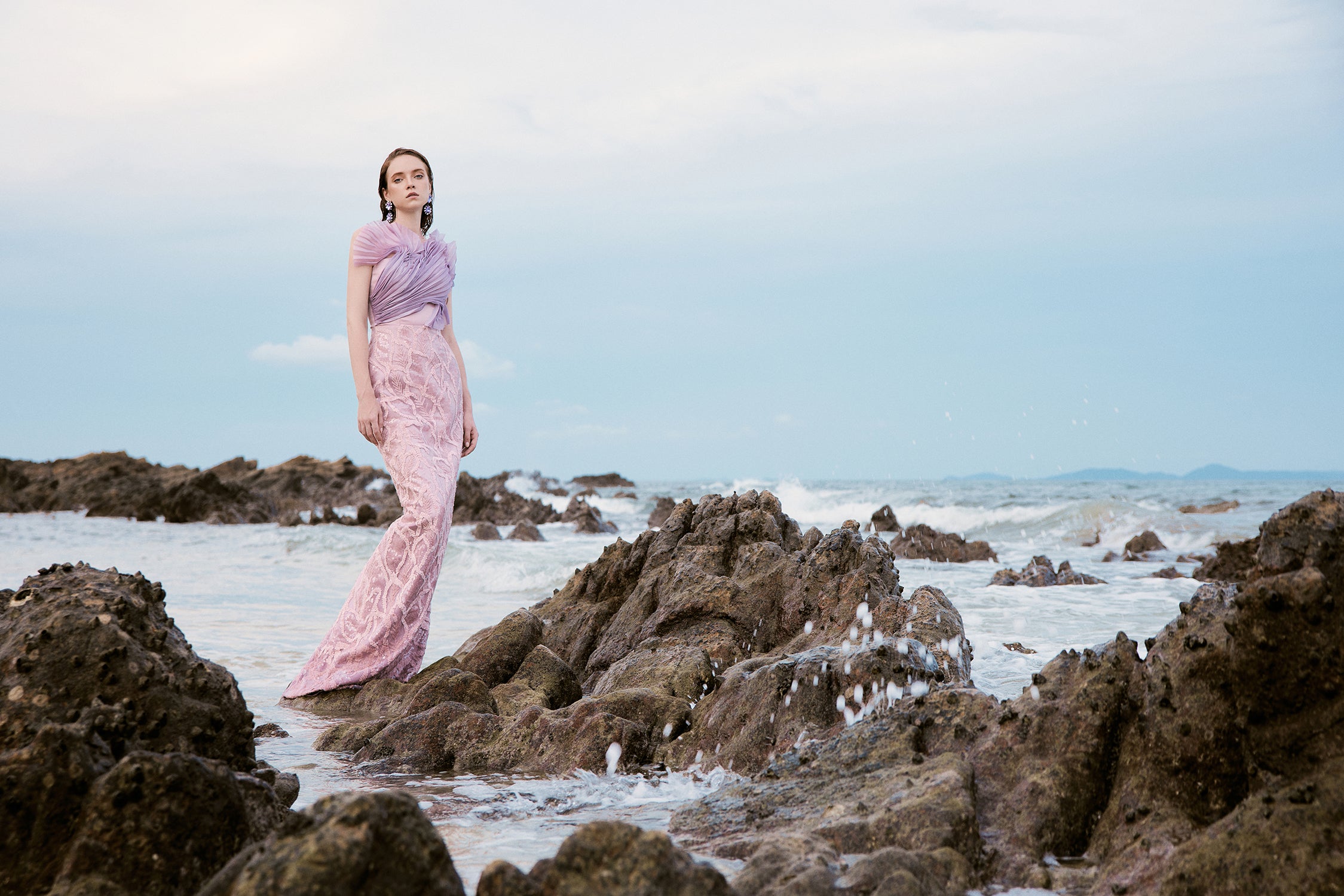 Ellie crystal lace wave dress