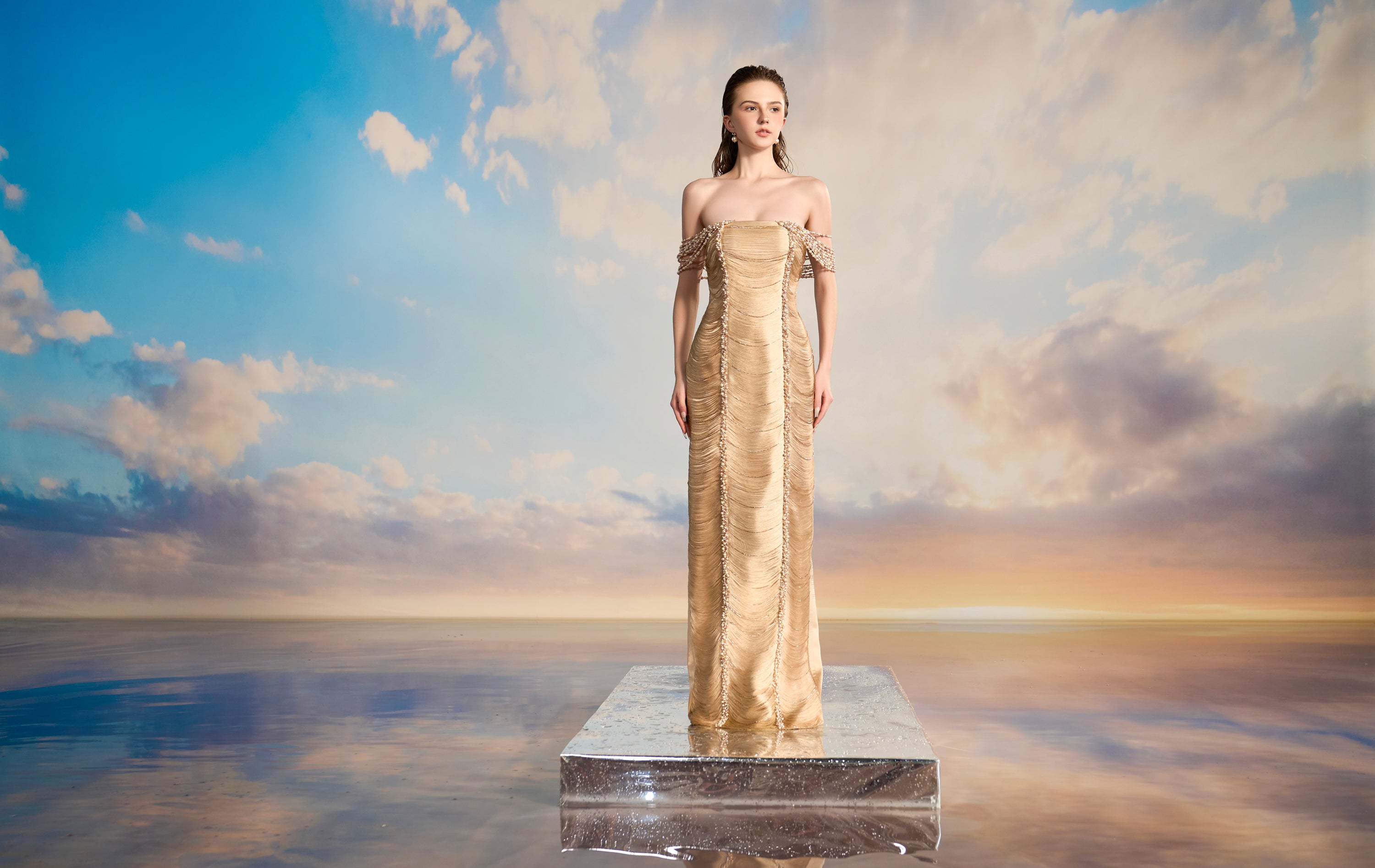 Amanda Silk satin flow pearl dress