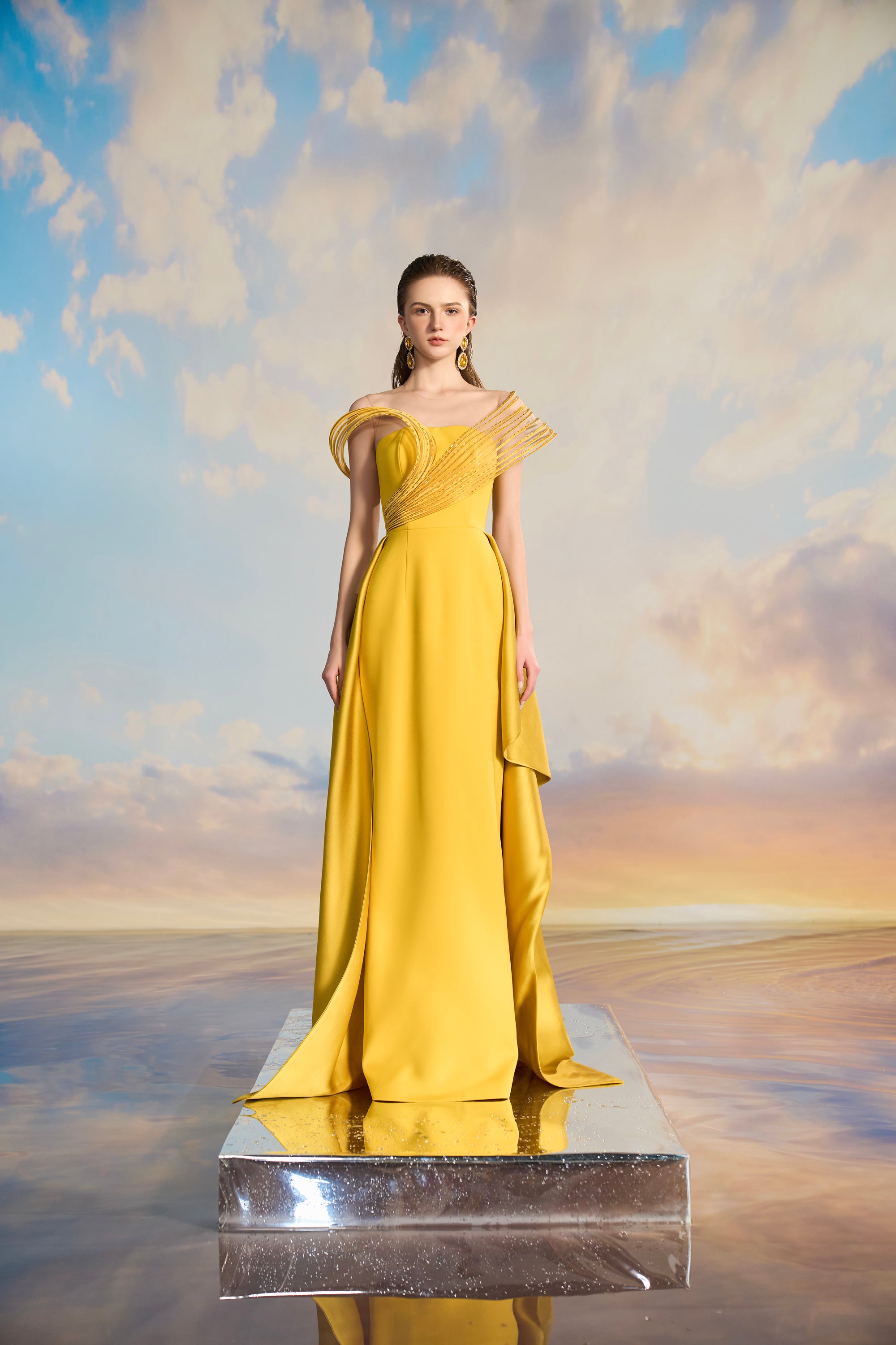 Ladonna Crepe 3D dress