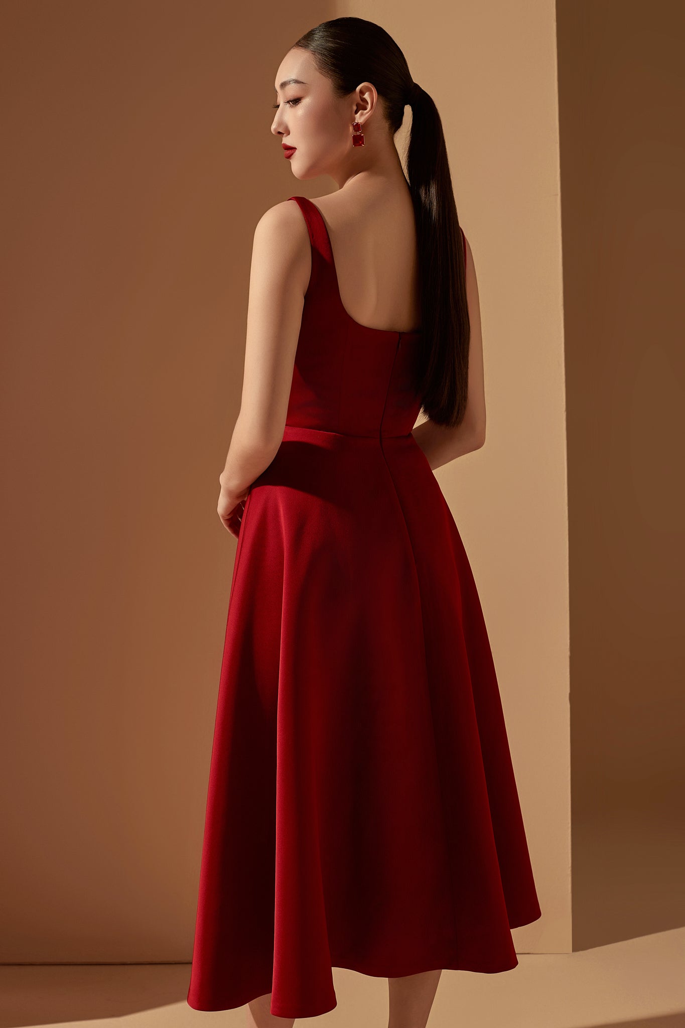 Lilianna Taffeta U-Line Dress