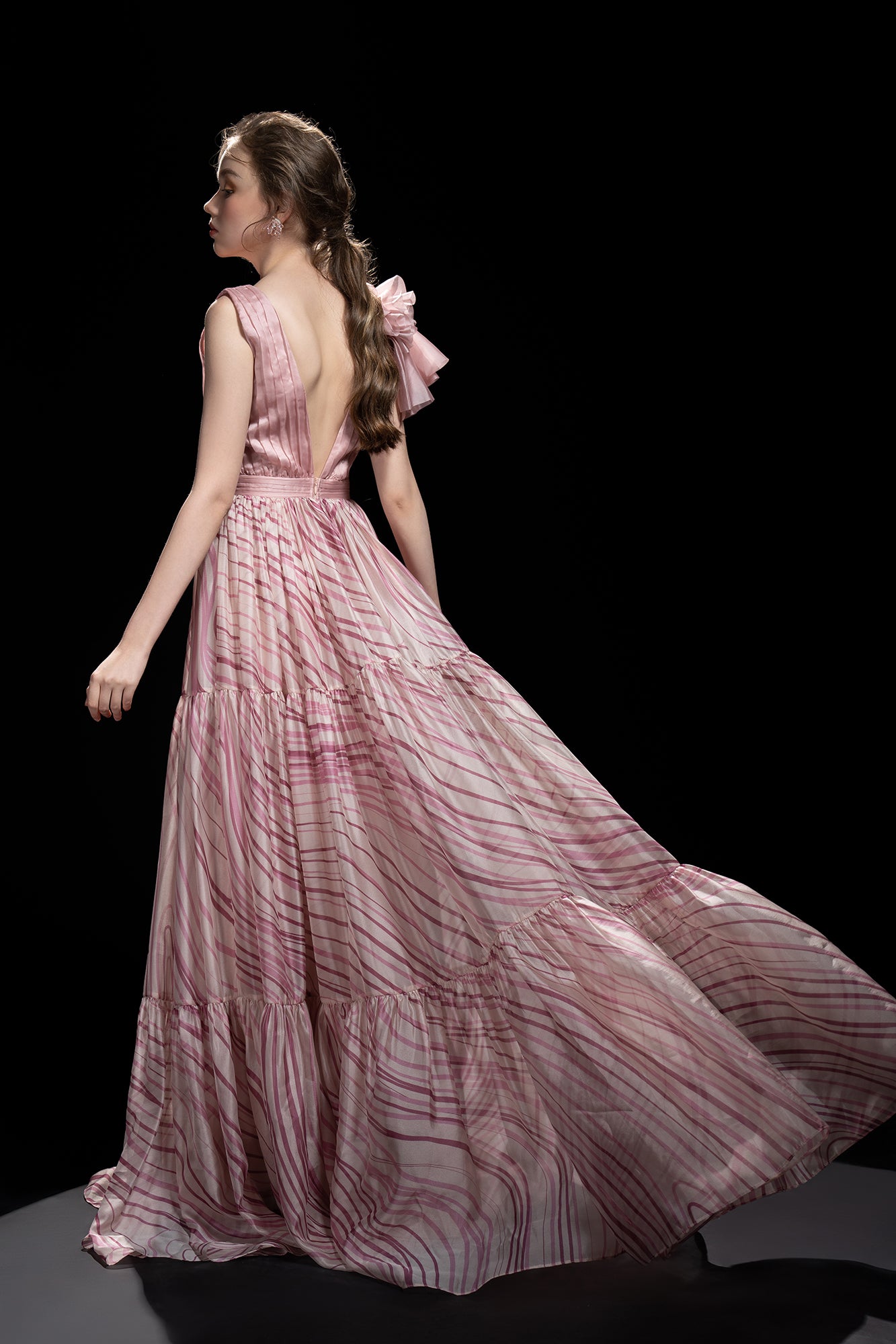 Tricia Shiny Silk wave dress