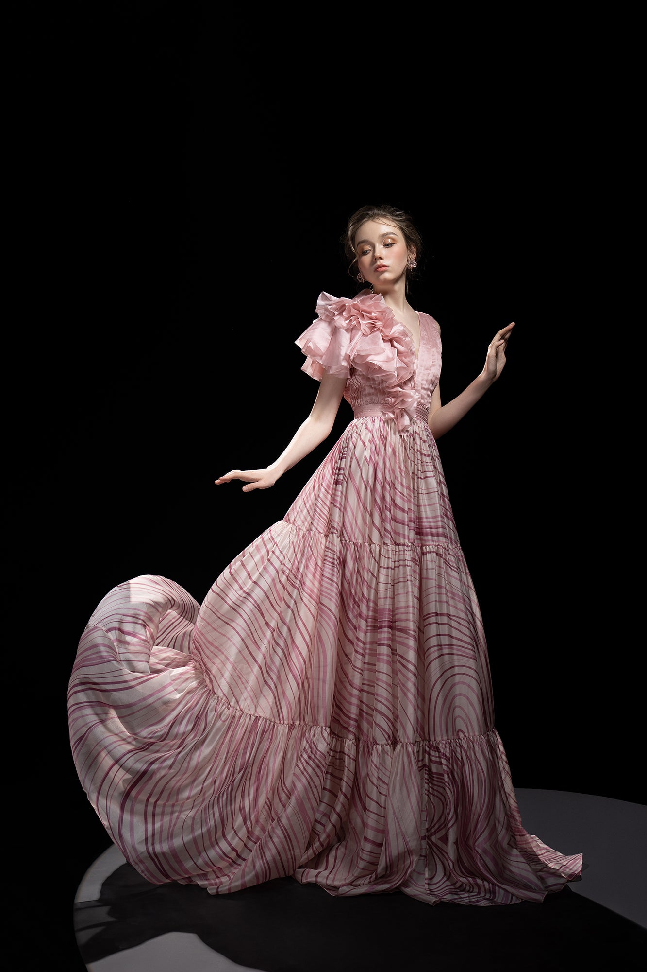 Tricia Shiny Silk wave dress