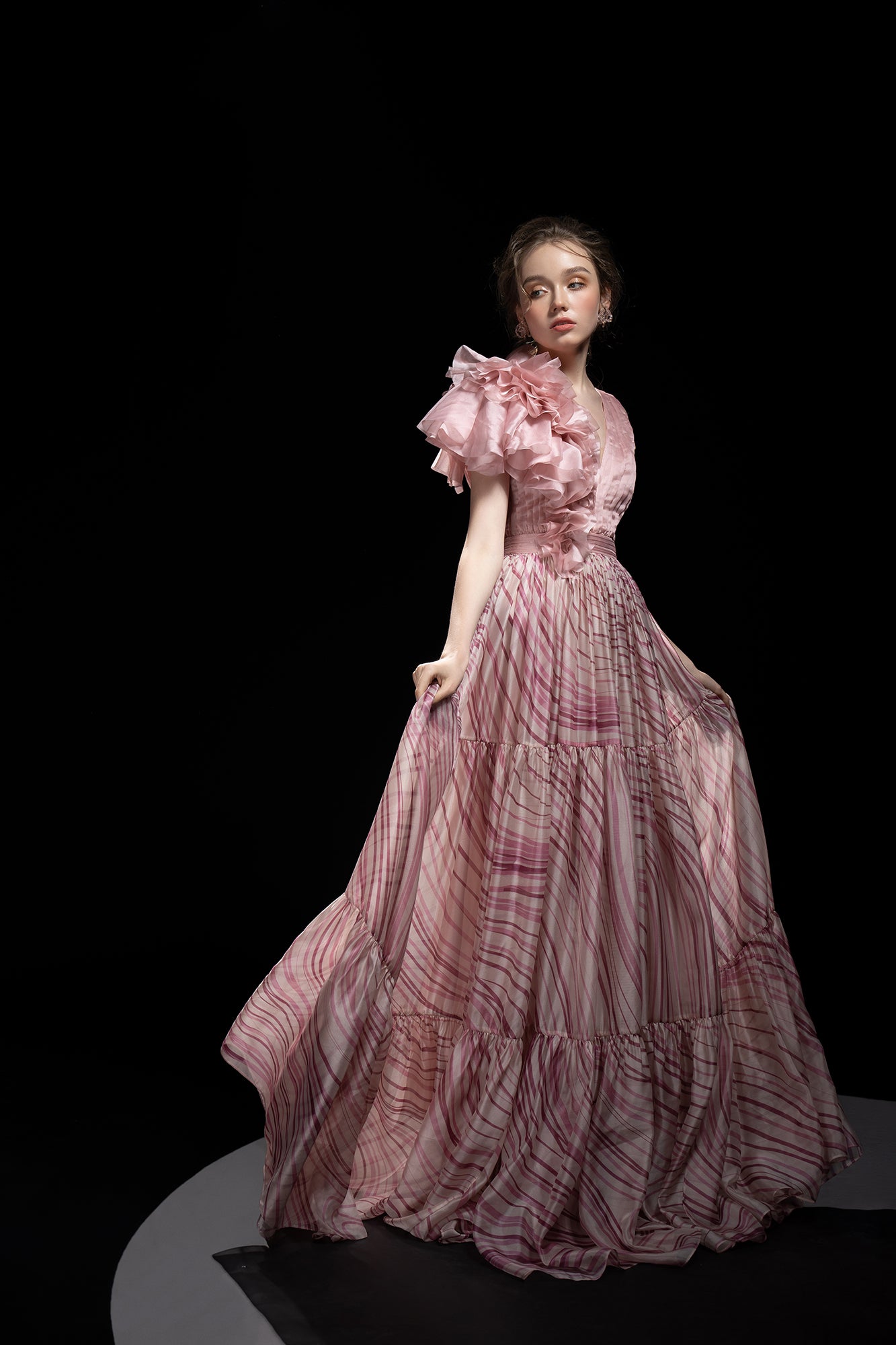 Tricia Shiny Silk wave dress